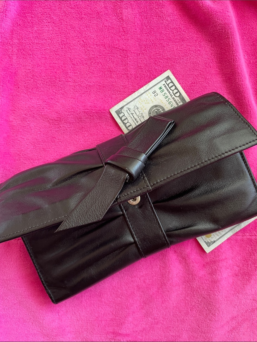 Mint Auth.Furla wallet Stunning with Fancy Bow Tie - Picture 3 of 14